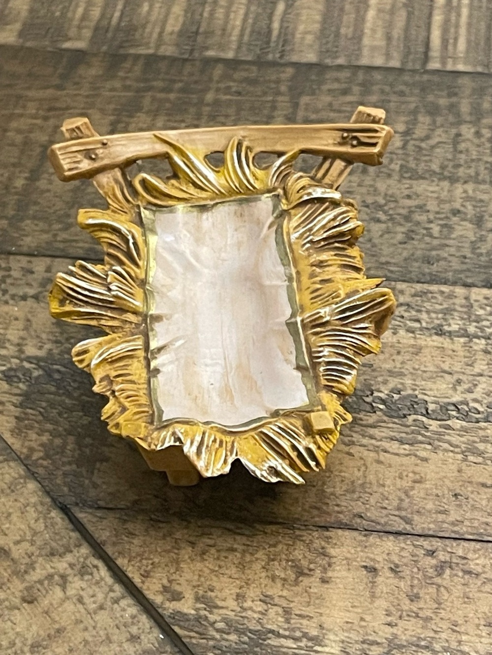 vintage Fontanini Depose Italy nativity manger